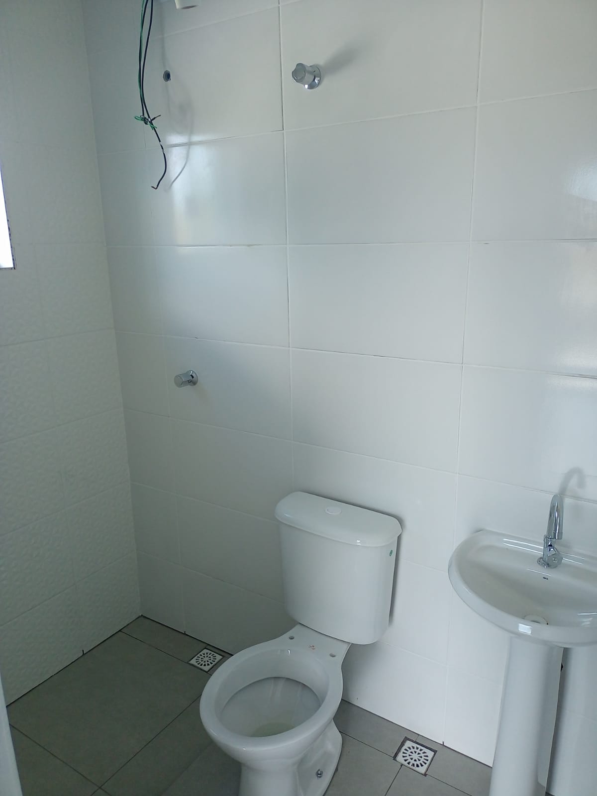 CAS261455 Casa 2 Dormitórios com Piscina e Cascata - Aceita Financiamento