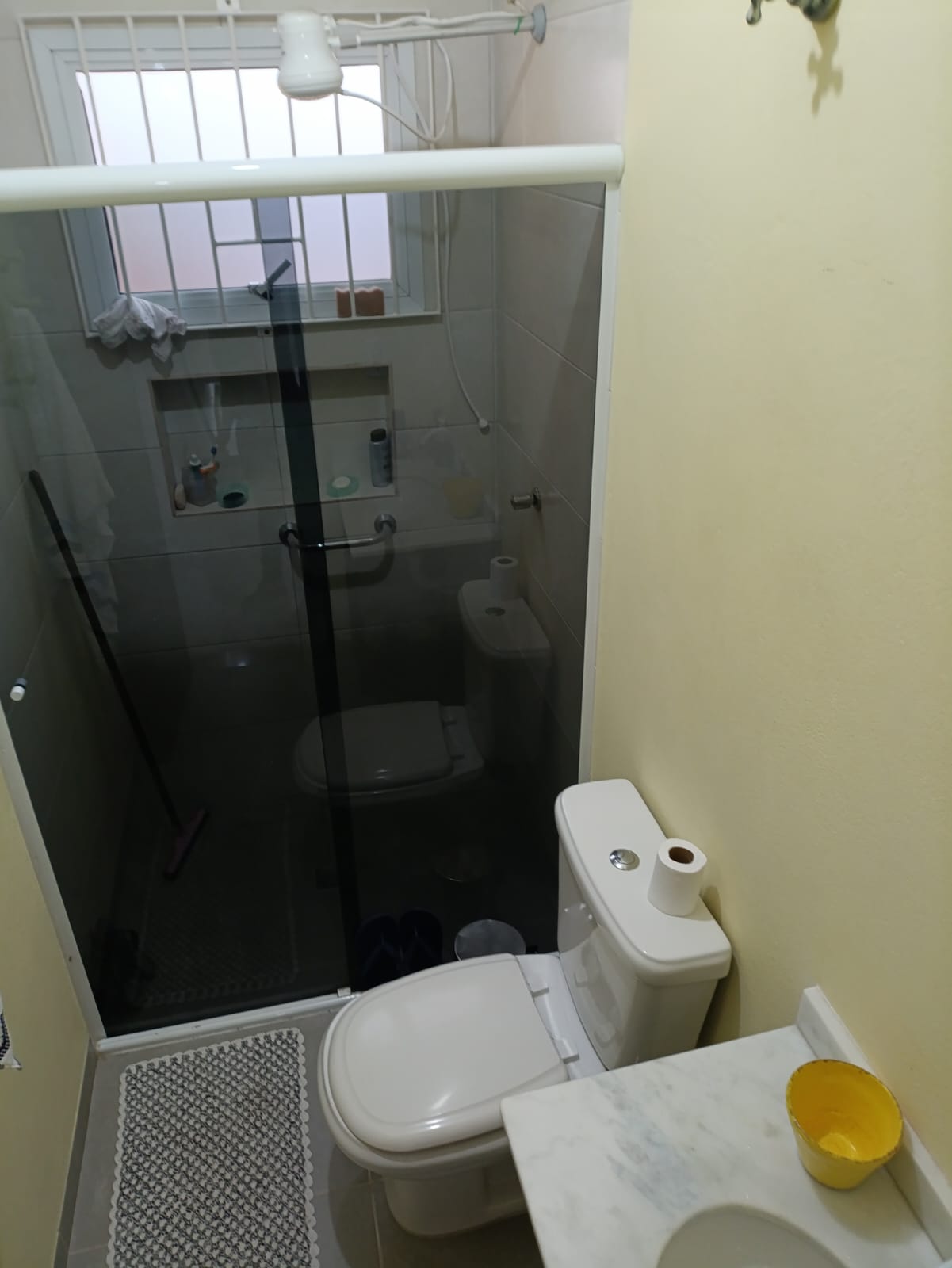 CAS261444 Sobrado em Itanhaém 2 dormitórios a 500 metros da praia aceita financiamento!