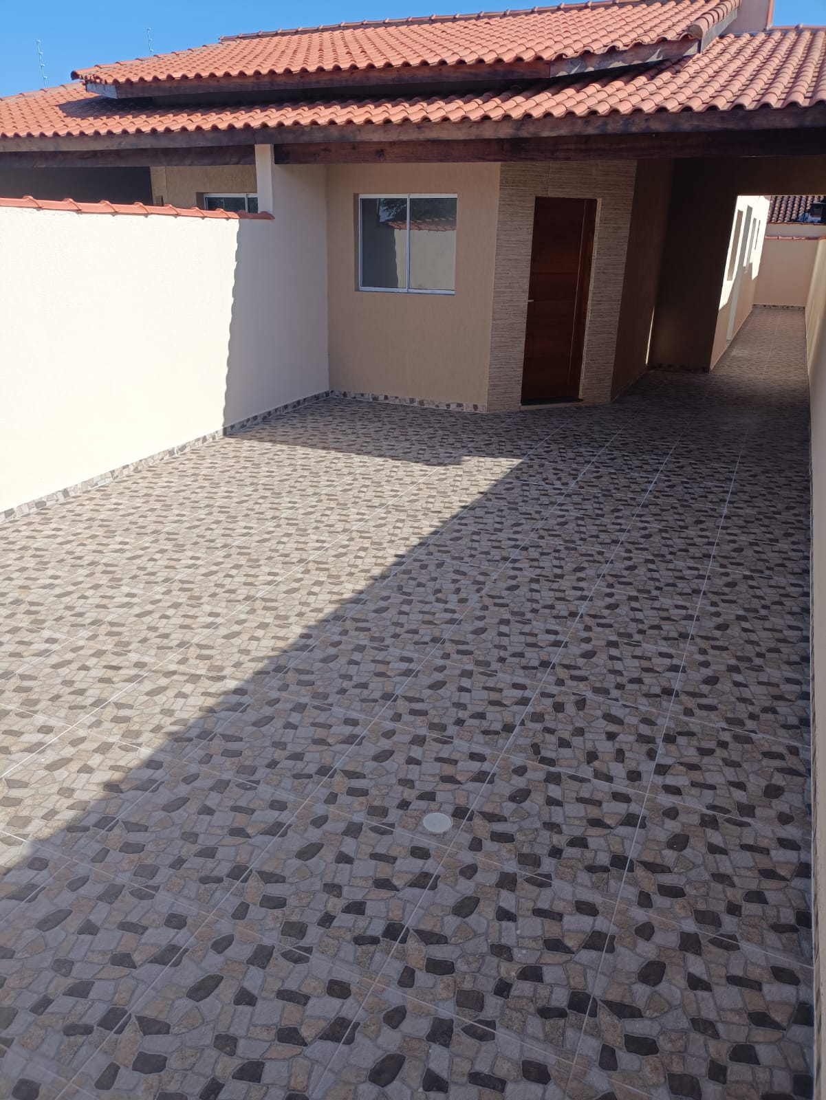 CAS261460 Casa Térrea Nova 2 Dorms (Suíte) - Amplo Espaço para Piscina - Financia
