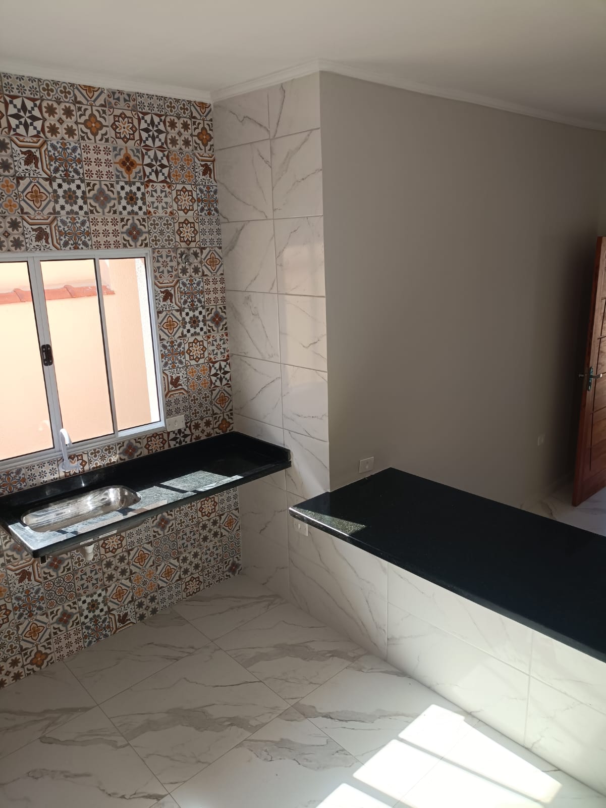 CAS261460 Casa Térrea Nova 2 Dorms (Suíte) - Amplo Espaço para Piscina - Financia