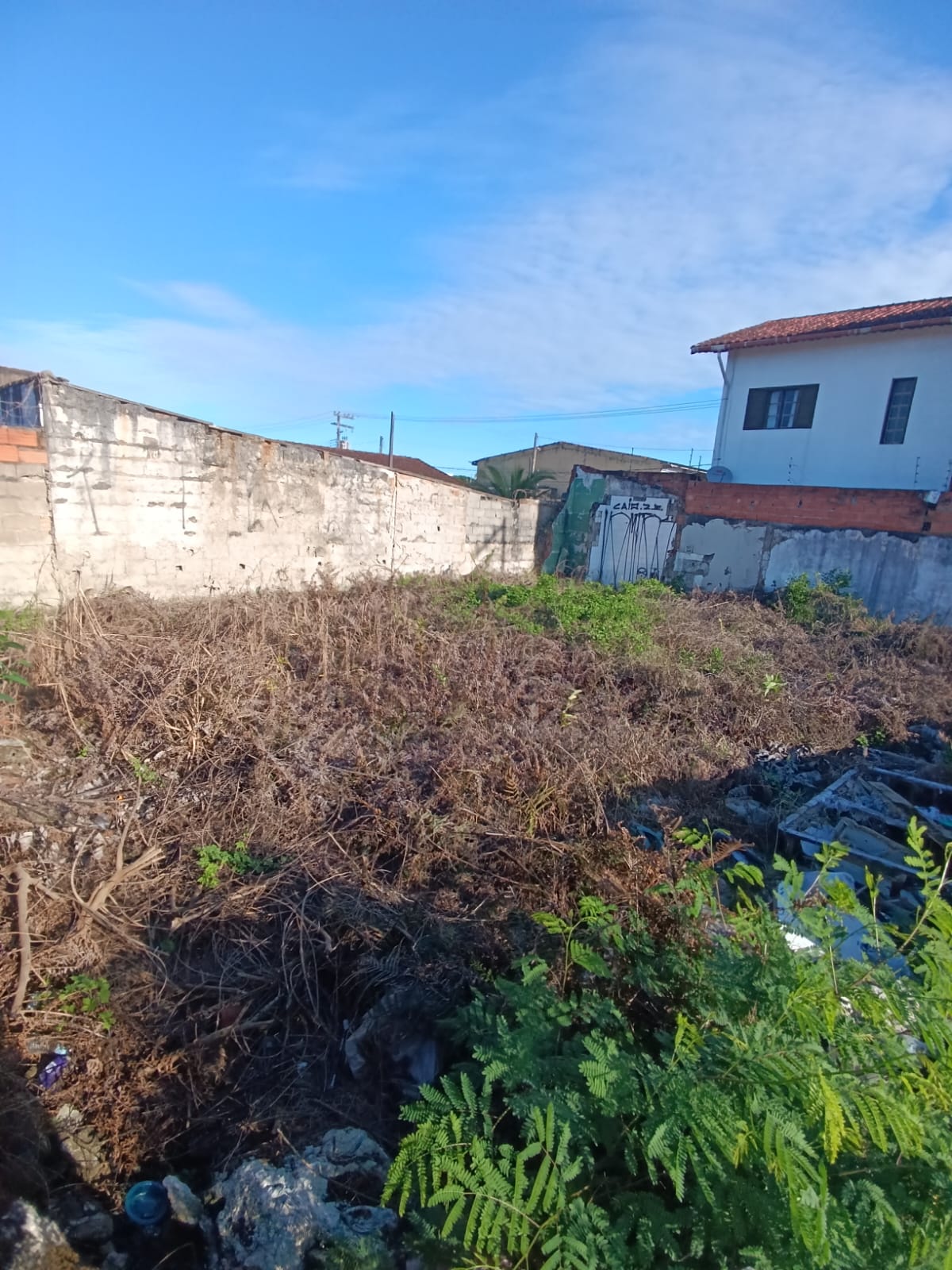 CAS261437 Seu Projeto Começa Aqui: Terreno com 209,38m² em Itanhaém (Aceita Financiamento).