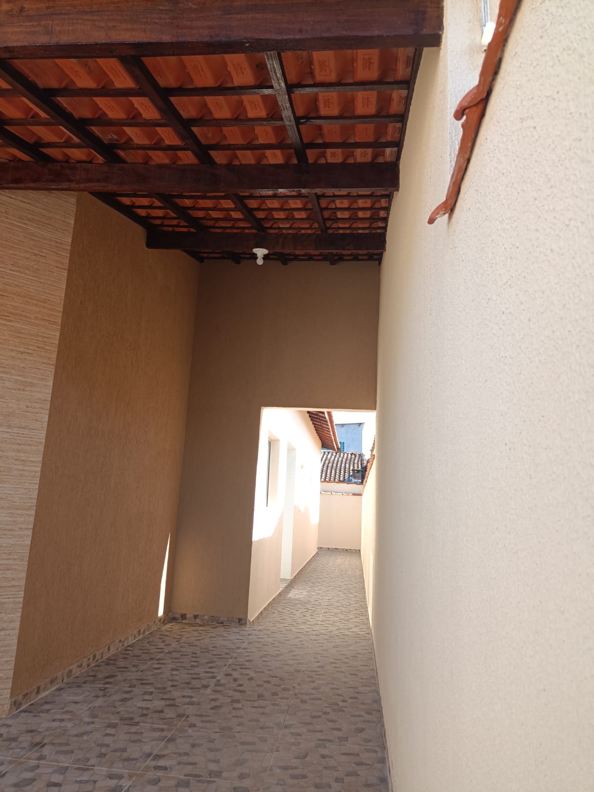 CAS261460 Casa Térrea Nova 2 Dorms (Suíte) - Amplo Espaço para Piscina - Financia