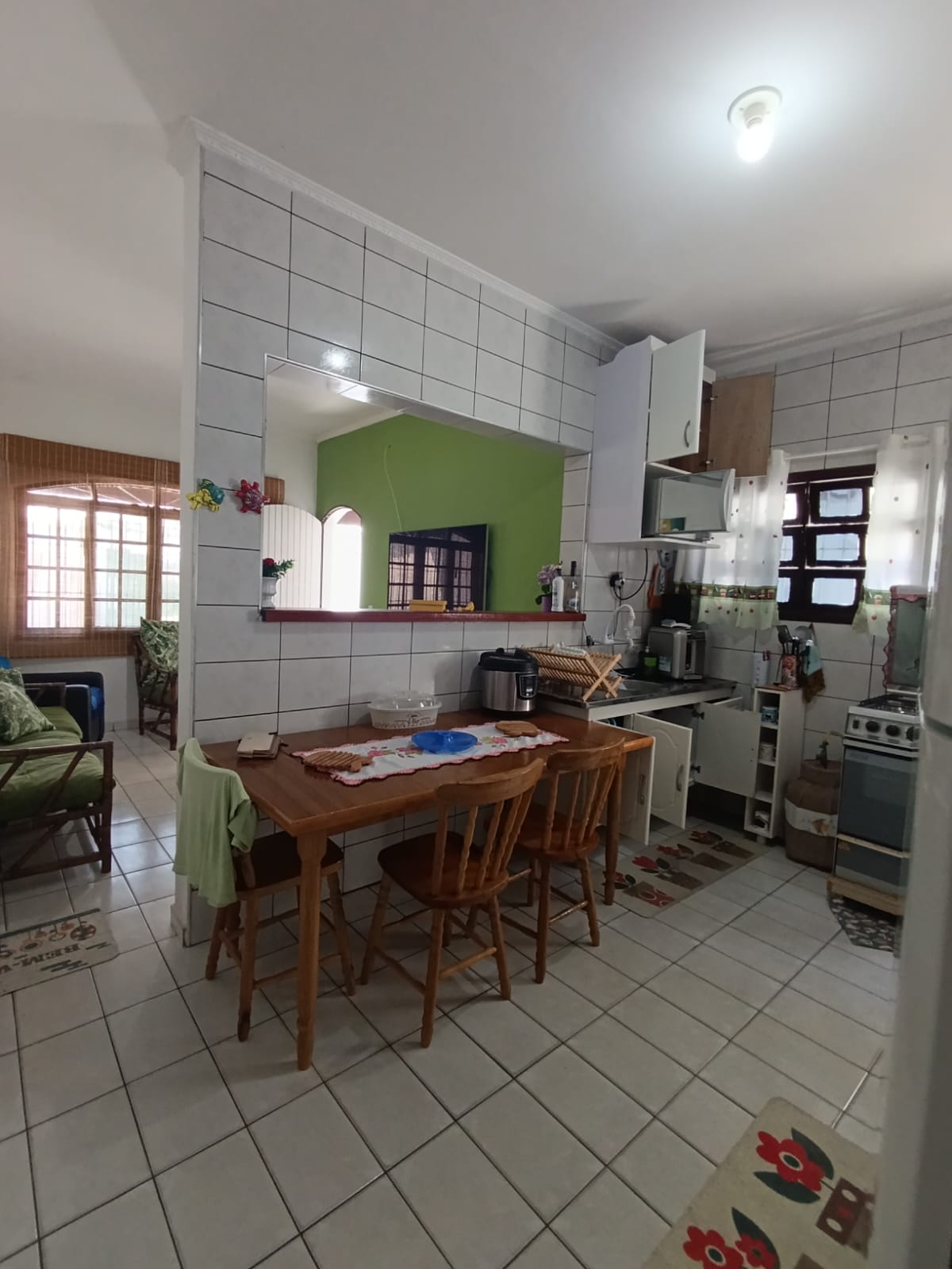 CAS261294 Casa com 3 Dormitórios e Área Gourmet a 300m do Mar em Itanhaém - Lado Praia