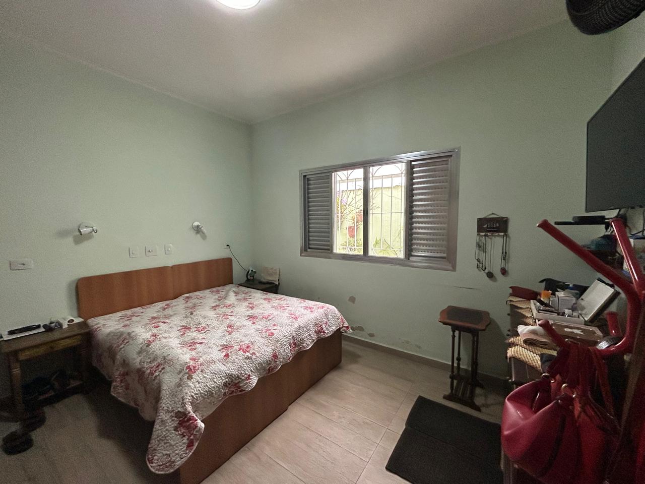 CAS261445 Casa em Peruíbe a 180 metros da praia com edícula e 5 vagas!