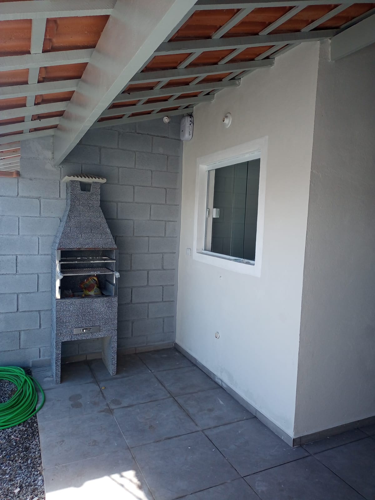 CAS261455 Casa 2 Dormitórios com Piscina e Cascata - Aceita Financiamento