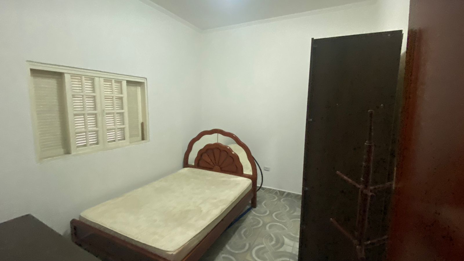 CAS261456 Imóvel Misto: Salão Comercial + Casa 3 Dorms com Piscina - Financia
