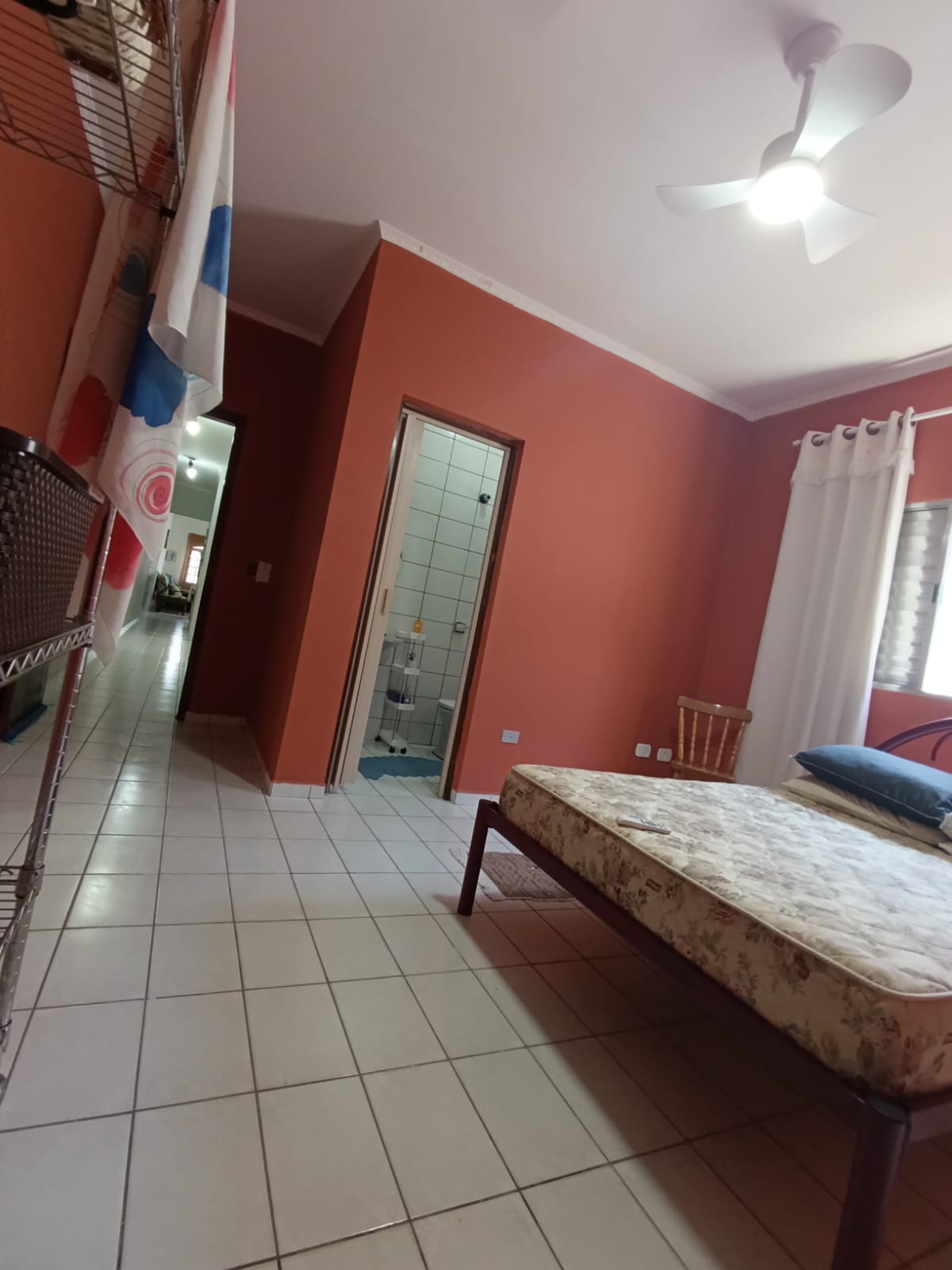 CAS261294 Casa com 3 Dormitórios e Área Gourmet a 300m do Mar em Itanhaém - Lado Praia