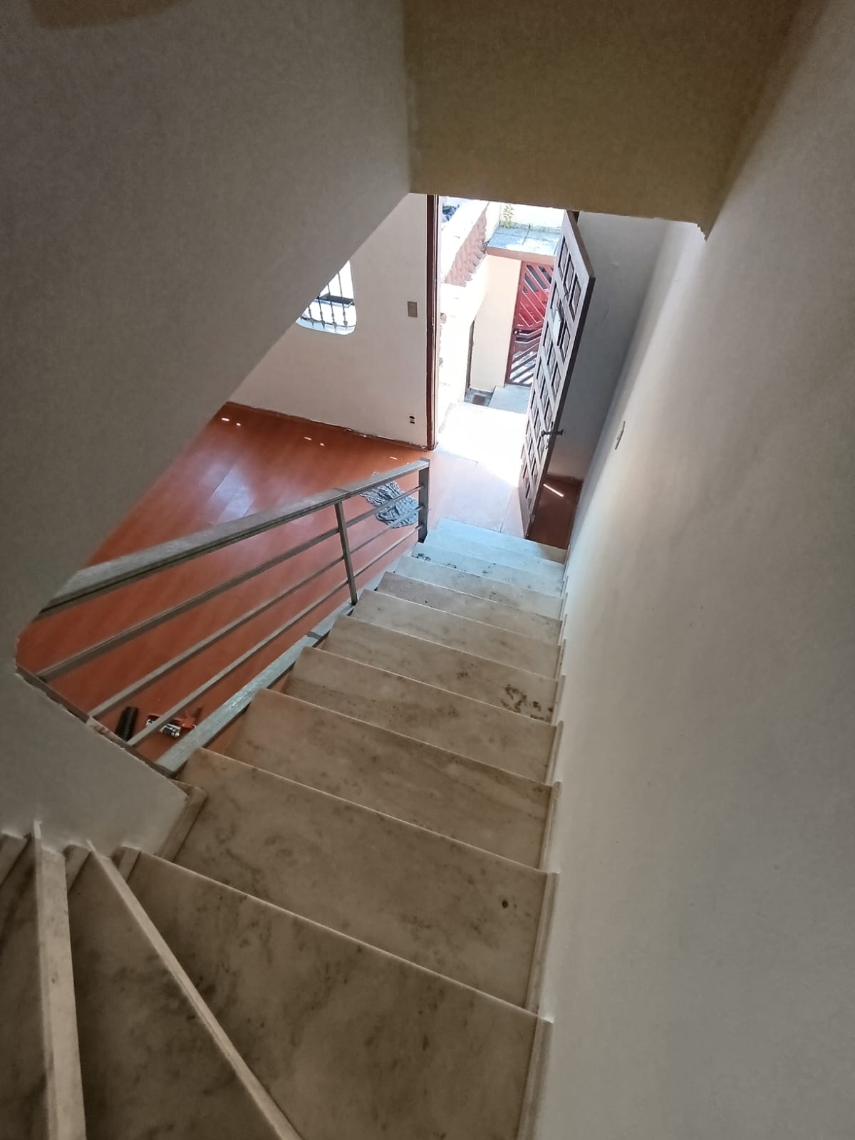 CAS261446 Sobrado 3 Dorms com Varanda Gourmet e 3 Vagas - Próximo ao Rodoanel