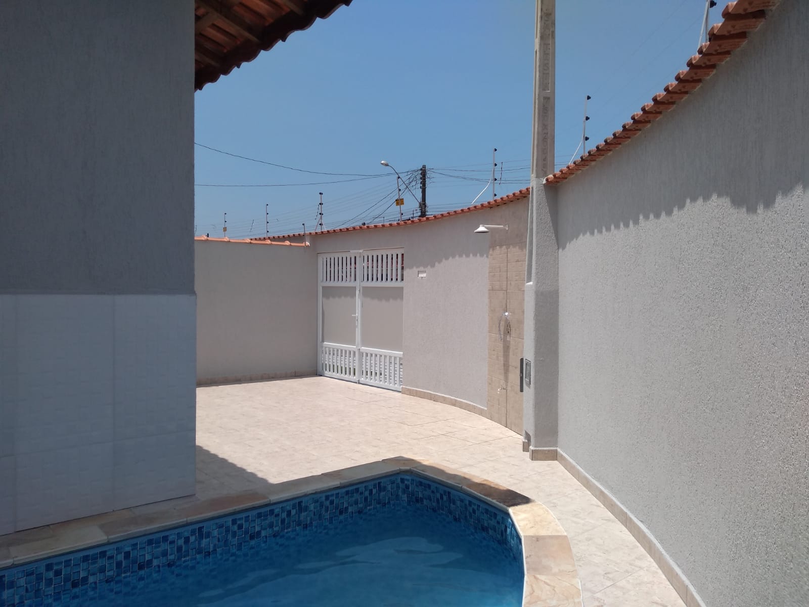 CAS261449 Casas Novas com Piscina e Suíte em Itanhaém - Opção de Esquina