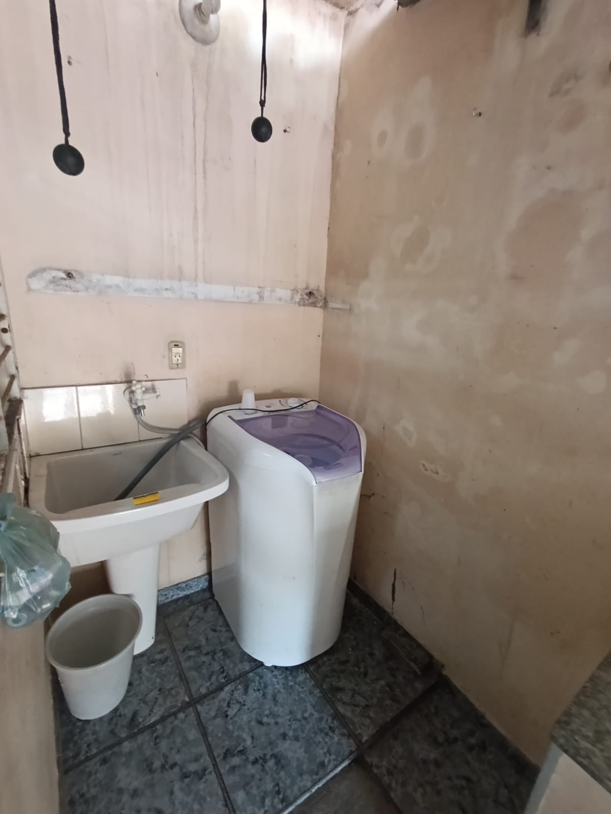 CAS261446 Sobrado 3 Dorms com Varanda Gourmet e 3 Vagas - Próximo ao Rodoanel