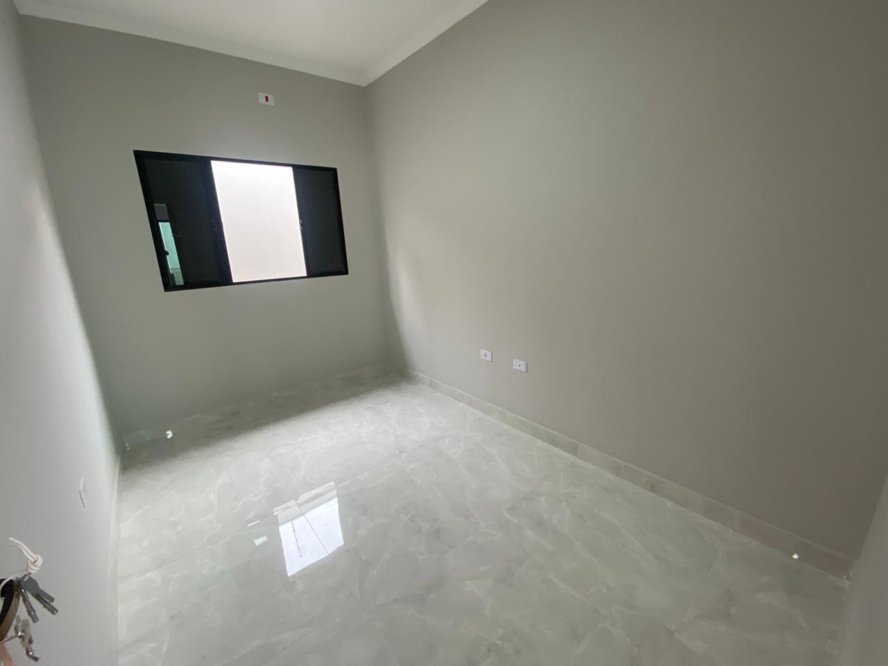 CAS261321 Casa Nova com 3 Dormitórios e Piscina Lado Praia em Mongaguá - Bairro Plataforma