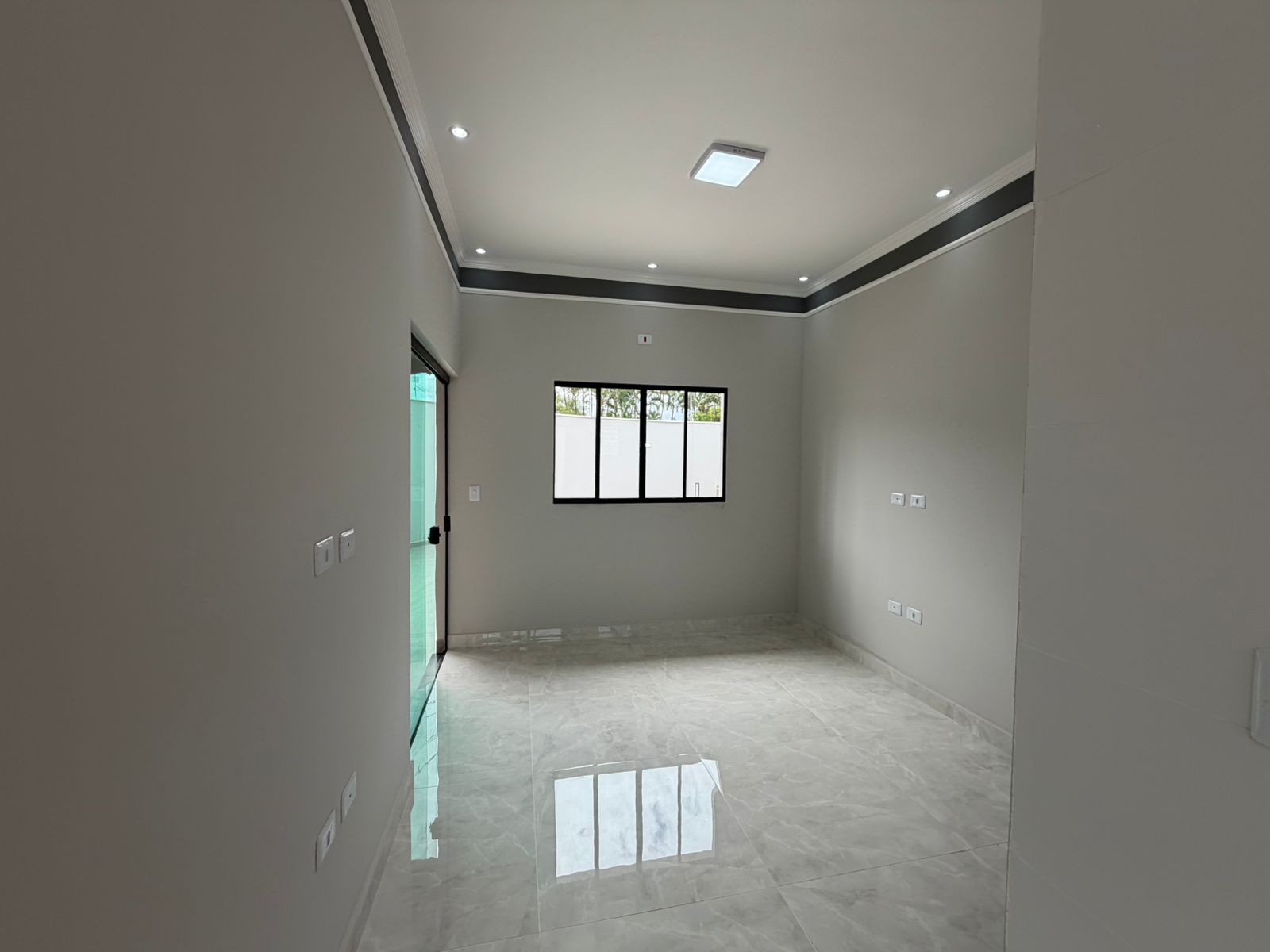 CAS261365 Casa Nova no Jardim Jamaica Itanhaém – 02 Dormitórios com Piscina