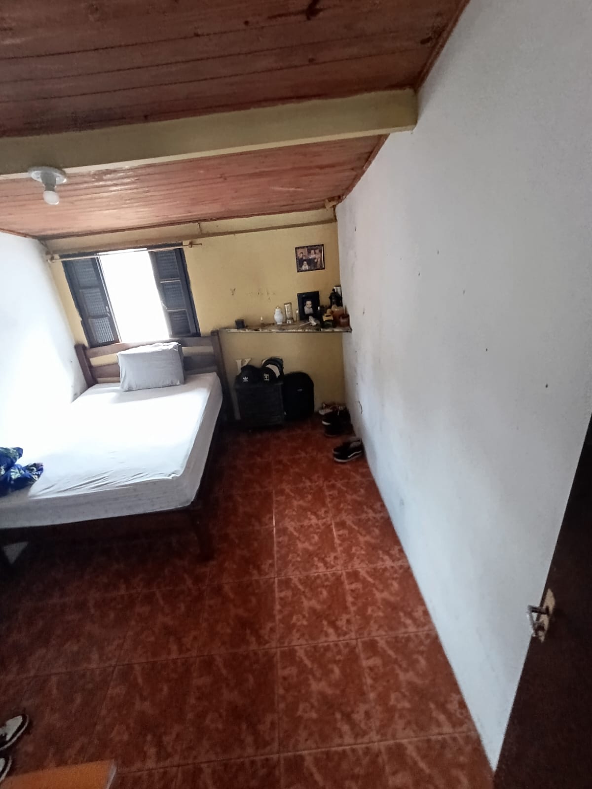 Casa em Itanhaém com 4 dormitórios e terreno duplo com entrada por duas ruas!