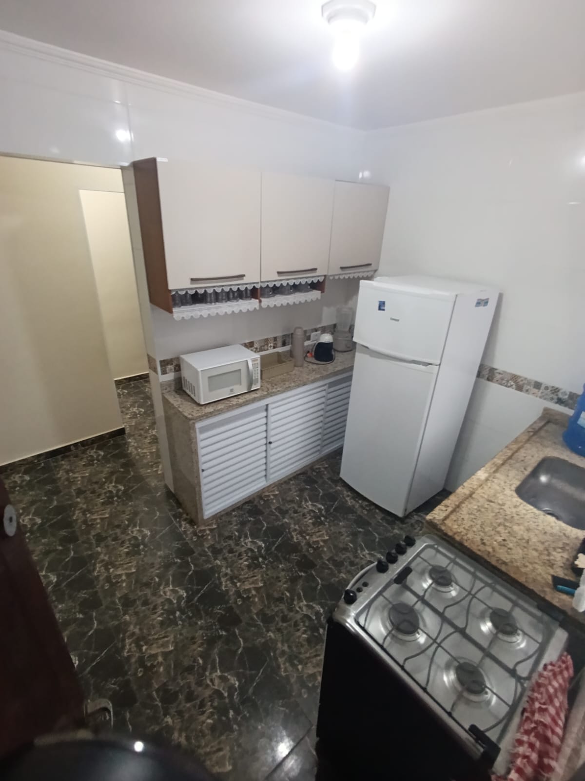 CAS261336 Duas Casas a 100m da Praia em Itanhaém – Ideal para Investimento e Renda Extra!