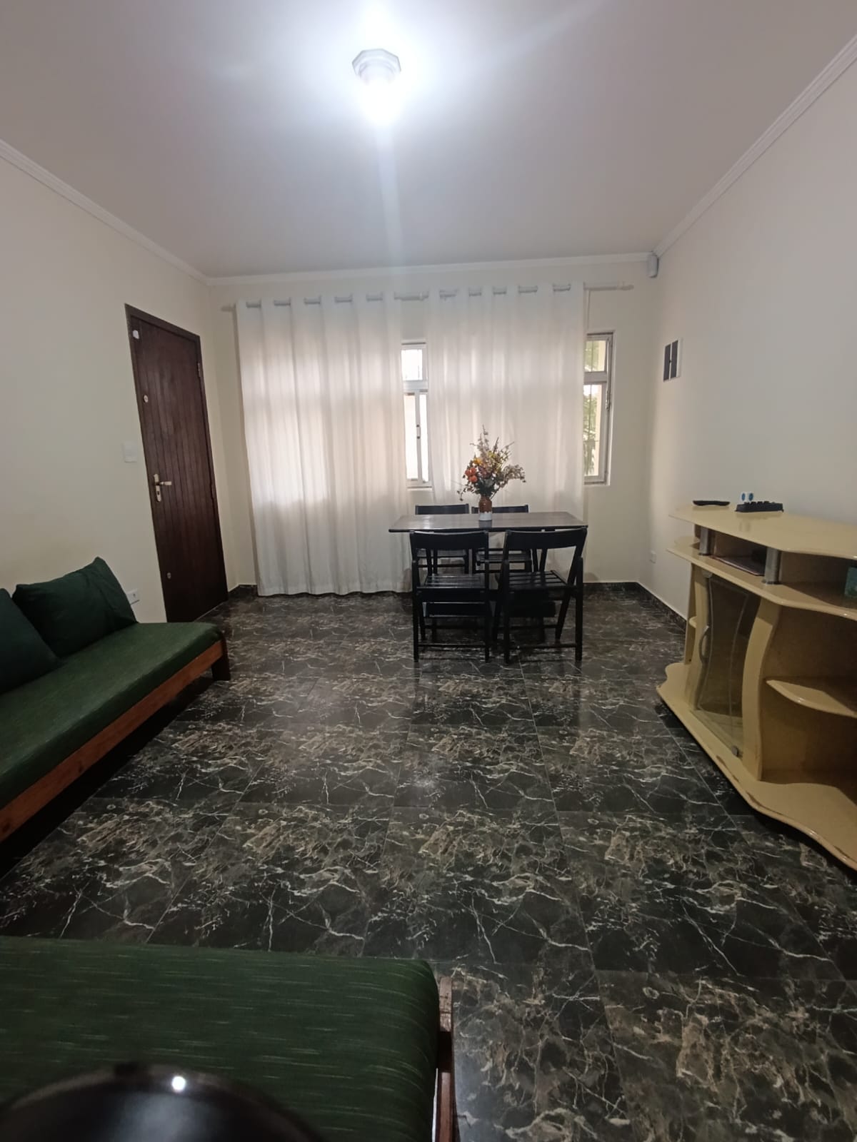 CAS261336 Duas Casas a 100m da Praia em Itanhaém – Ideal para Investimento e Renda Extra!