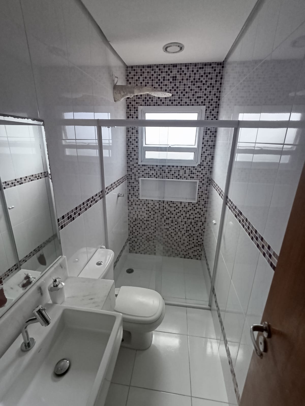 CAS261344 Sobrado Sustentável com 4 Dormitórios e Piscina a 100m do Mar em Itanhaém