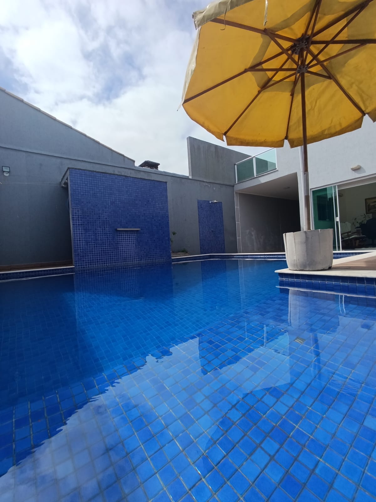 CAS261344 Sobrado Sustentável com 4 Dormitórios e Piscina a 100m do Mar em Itanhaém