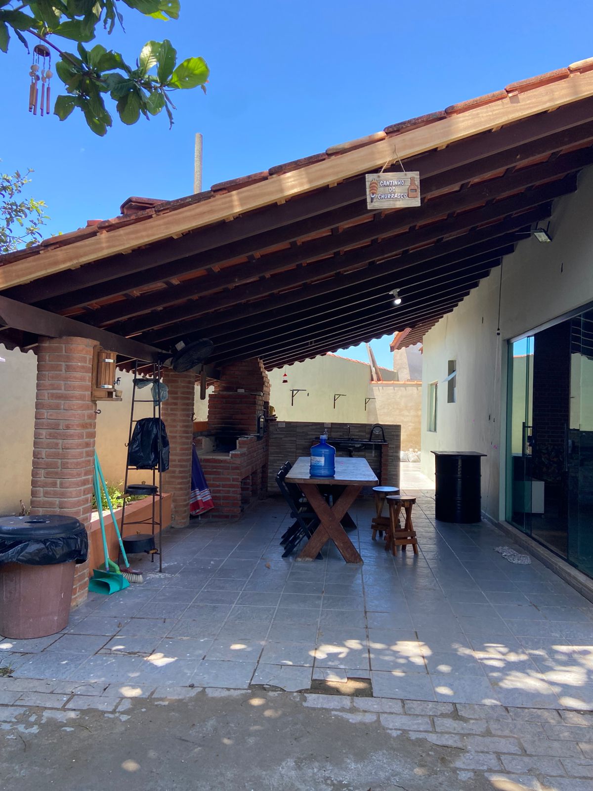 CAS261351 Casa à Venda no Bairro Satélite Itanhaém – 03 Dormitórios a 185m da Praia