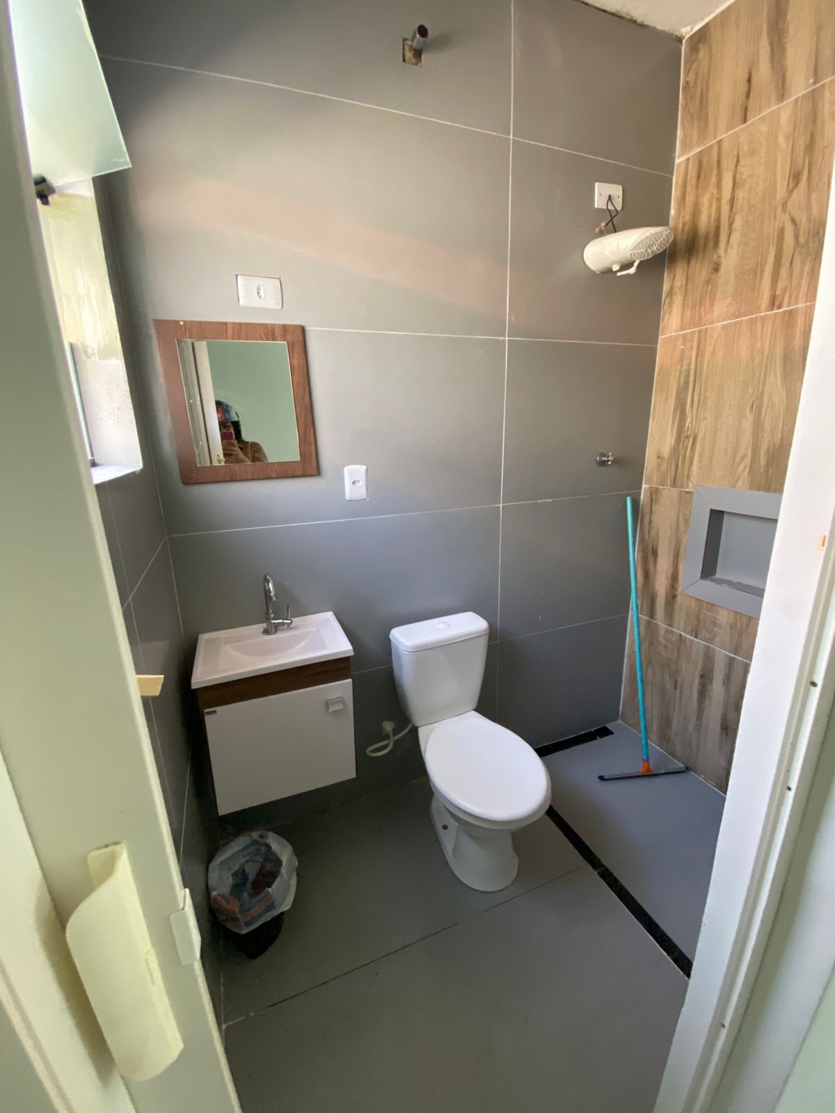 CAS261351 Casa à Venda no Bairro Satélite Itanhaém – 03 Dormitórios a 185m da Praia