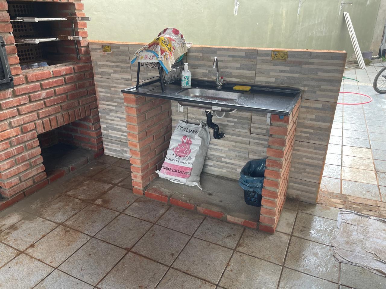 CAS261351 Casa à Venda no Bairro Satélite Itanhaém – 03 Dormitórios a 185m da Praia