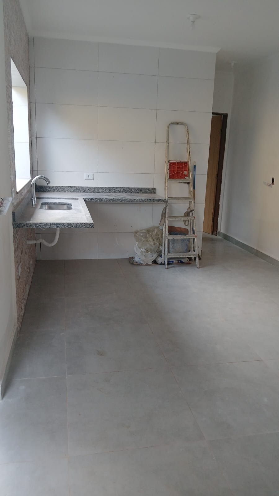 CAS261352 Casa Nova com Piscina no São Fernando Itanhaém – 02 Dormitórios