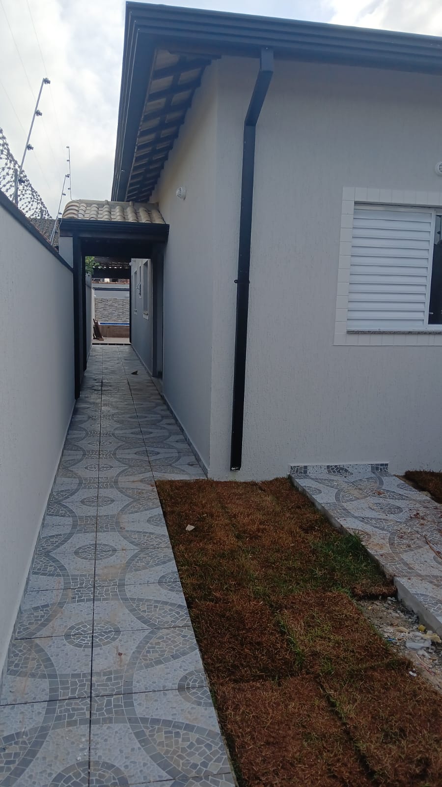 CAS261352 Casa Nova com Piscina no São Fernando Itanhaém – 02 Dormitórios