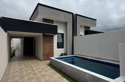 CAS261355 Casa Moderna à Venda no Cibratel Itanhaém – 02 Dormitórios com Piscina