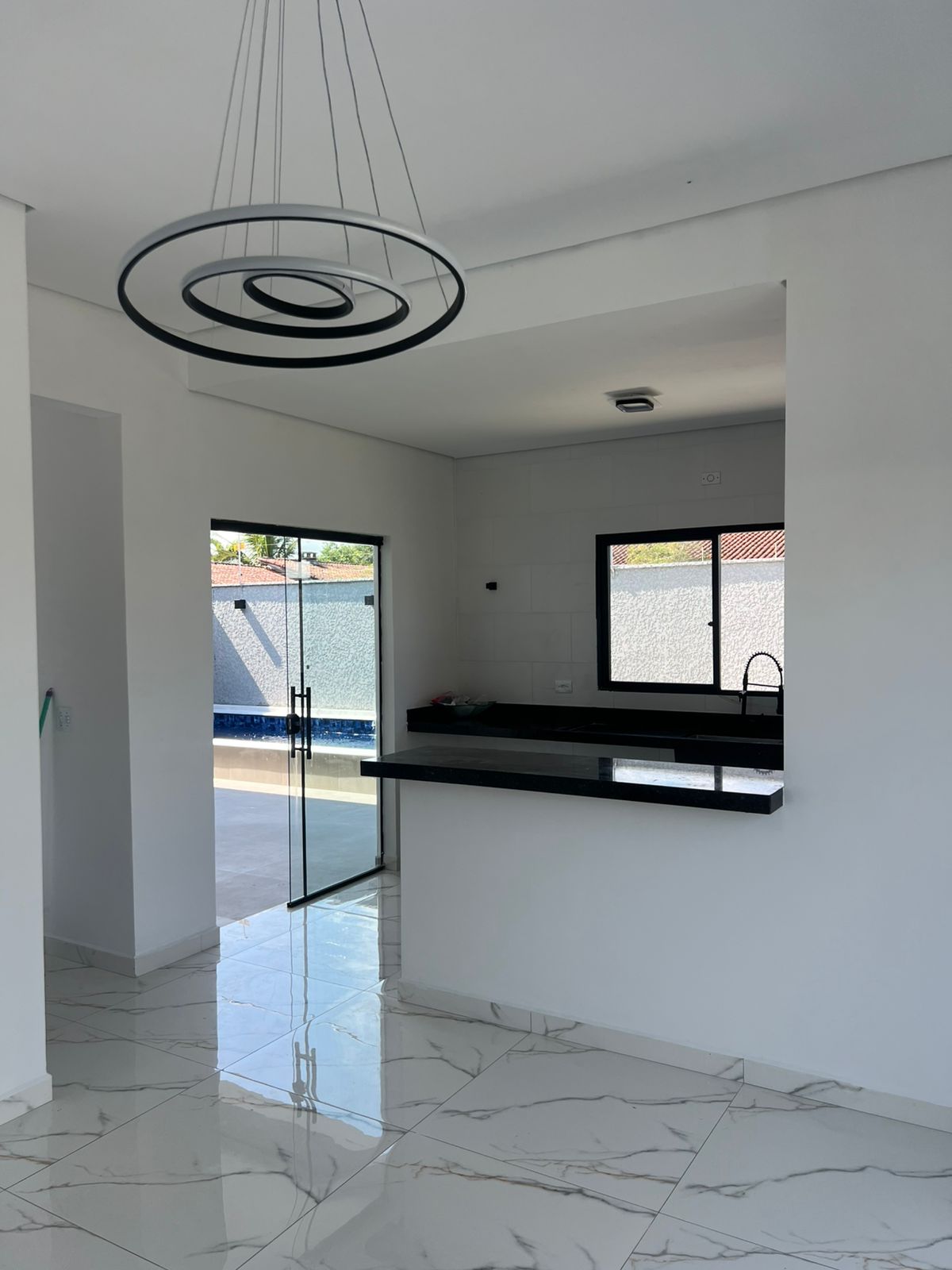 CAS261356 Casa Isolada à Venda no Cibratel II Itanhaém – 03 Dormitórios com Piscina