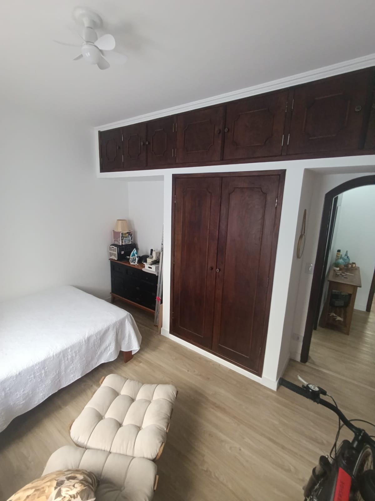 CAS261358 Casa de Esquina no Suarão Itanhaém – 03 Dormitórios com Edícula e Móveis Planejados