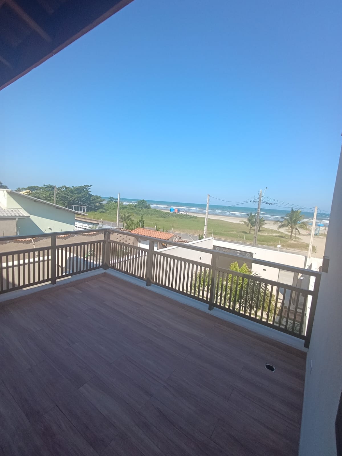 CAS261360 Sobrado Alto Padrão no Bopiranga Itanhaém – 04 Dormitórios Pé na Areia