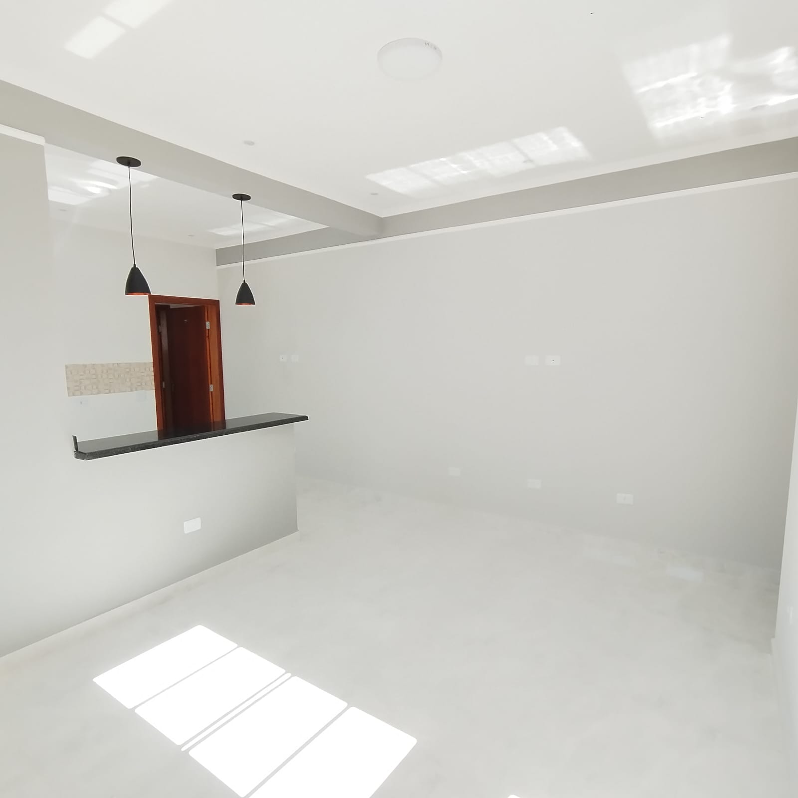 CAS261361 Casa Nova à Venda no Nova Itanhaém – 02 Dormitórios com Piscina