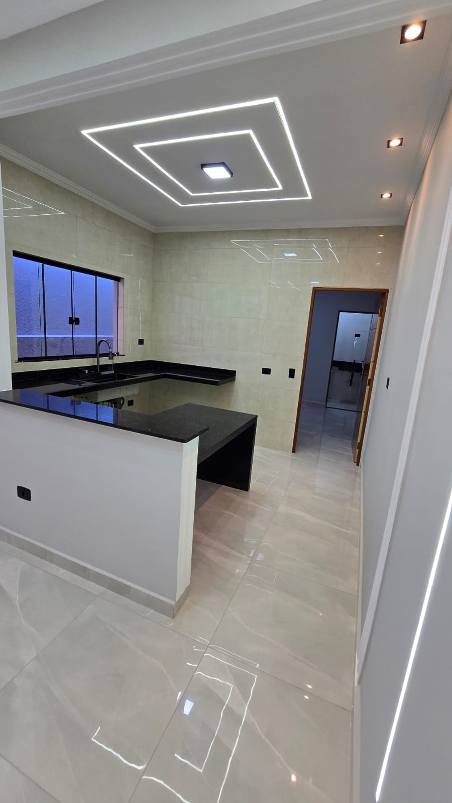 Casa Nova no Balneário Verde Mar Itanhaém – 02 Dormitórios com Piscina