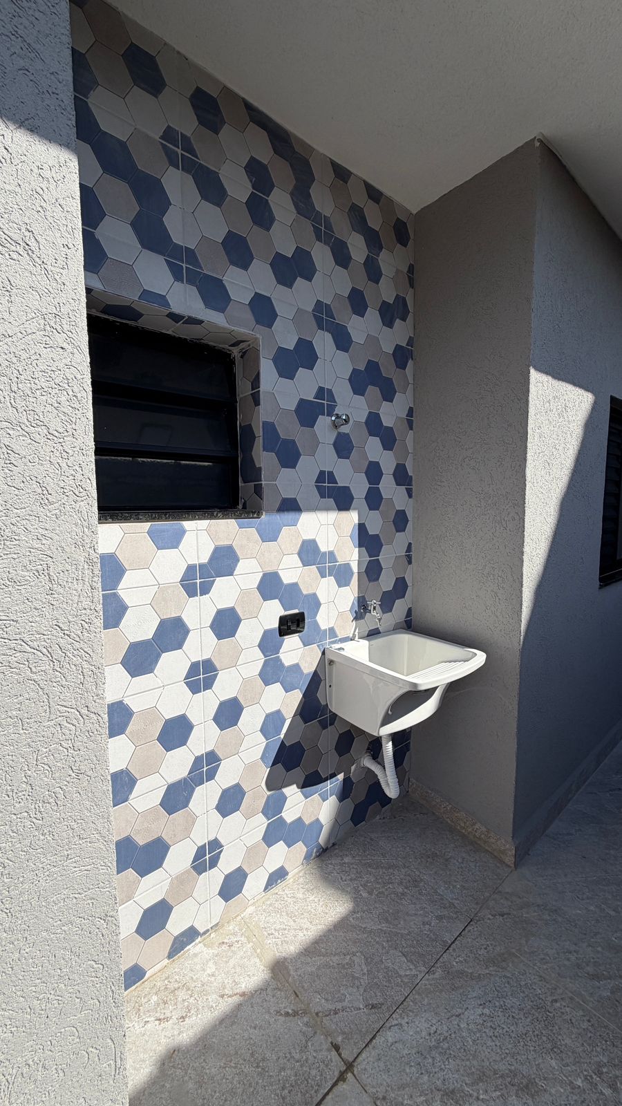 CAS261364 Casa Nova no Balneário Verde Mar Itanhaém – 02 Dormitórios com Piscina