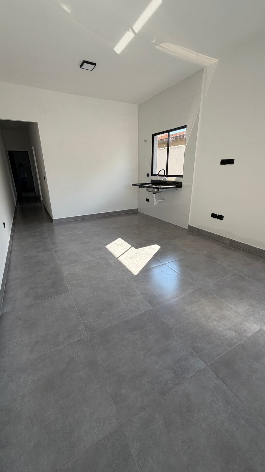 CAS261364 Casa Nova no Balneário Verde Mar Itanhaém – 02 Dormitórios com Piscina