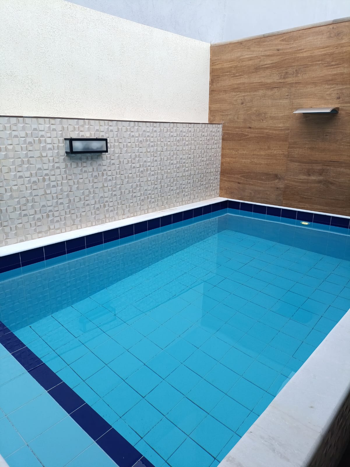 CAS261367 Casa Nova no Nova Itanhaém – 02 Dormitórios com Piscina e Acabamento Premium