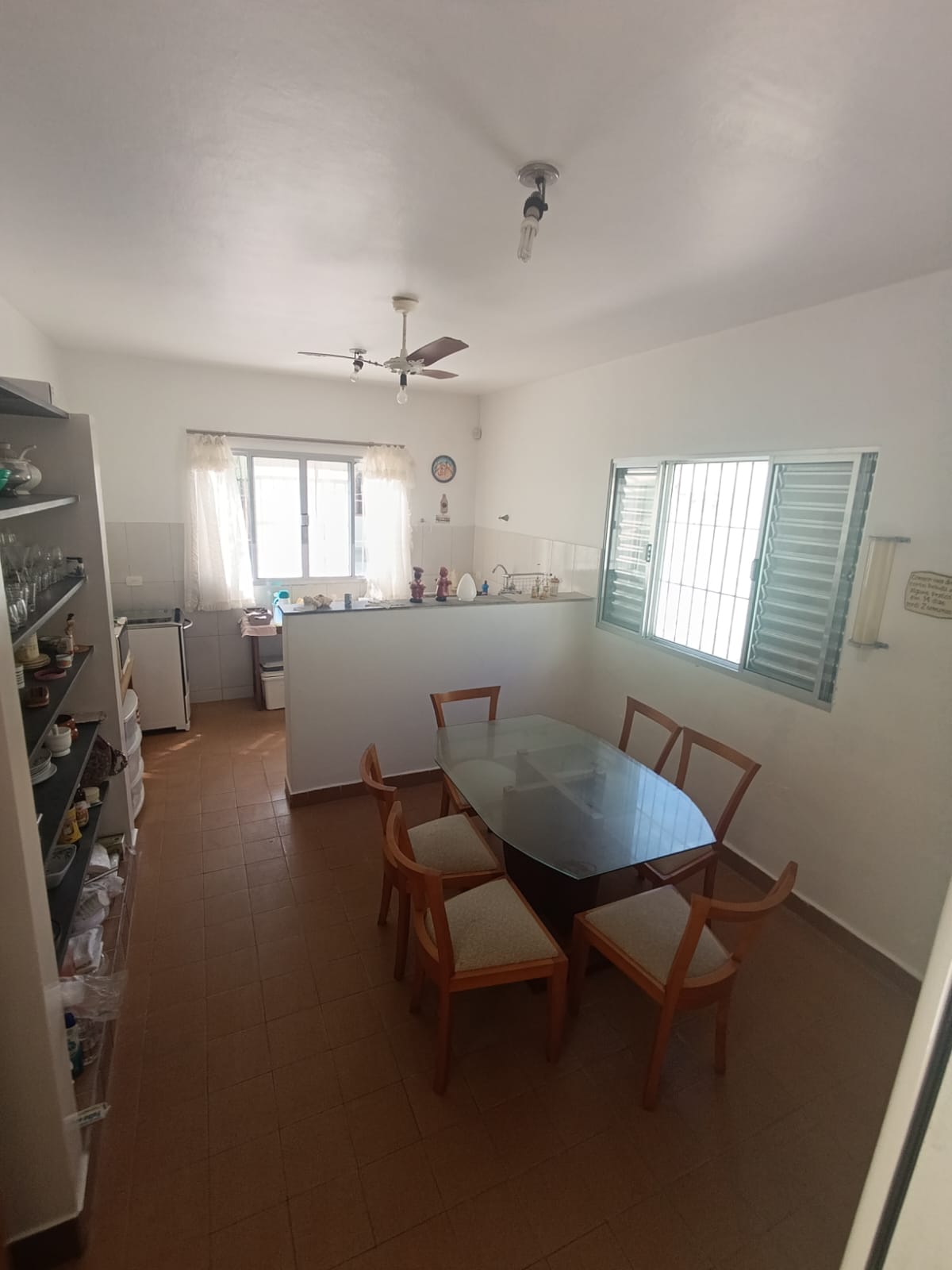 CAS261369 Casa com Terreno de 350m² em Itanhaém – 03 Dormitórios, Edícula e 12 Vagas