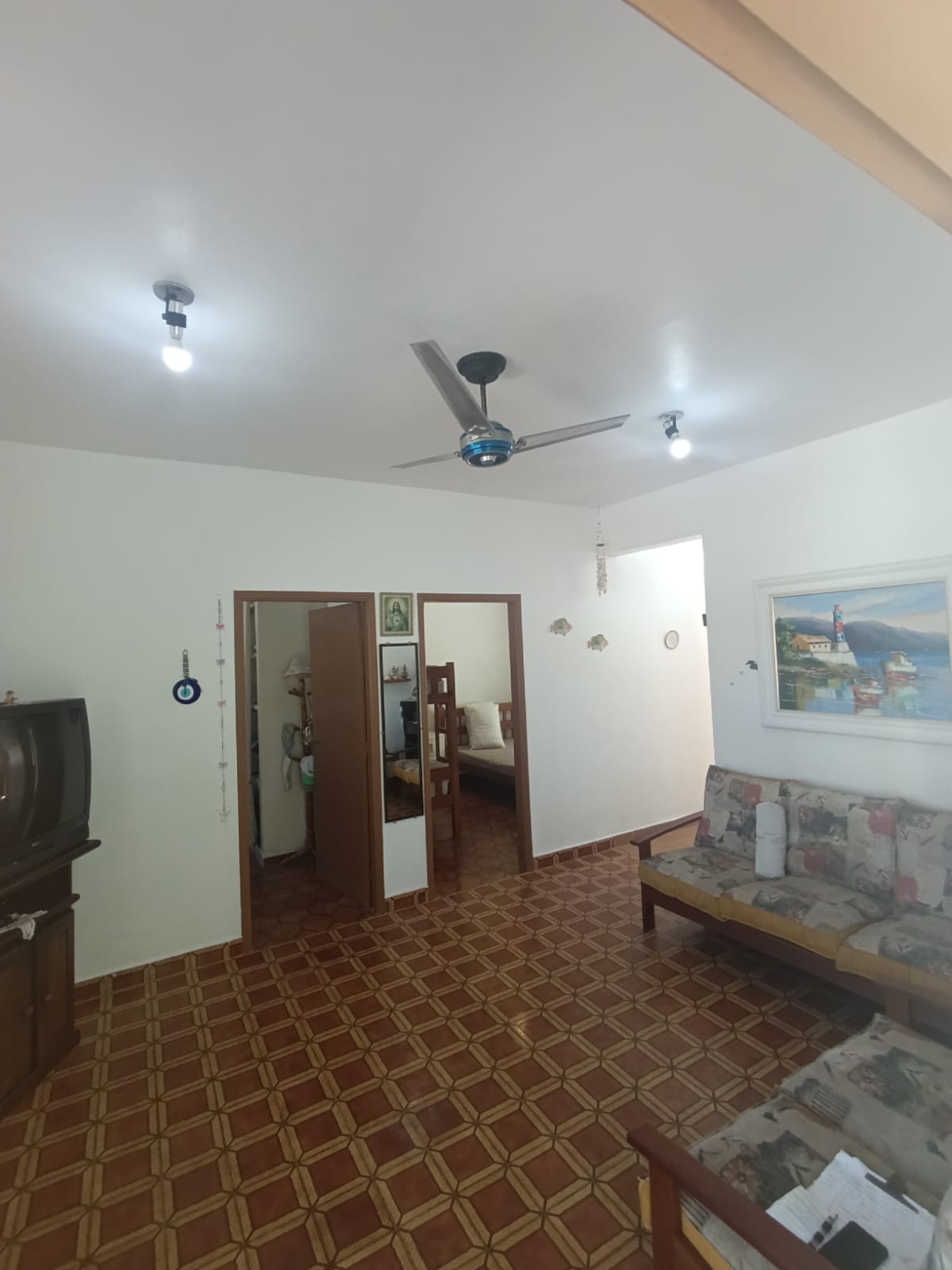 CAS261369 Casa com Terreno de 350m² em Itanhaém – 03 Dormitórios, Edícula e 12 Vagas