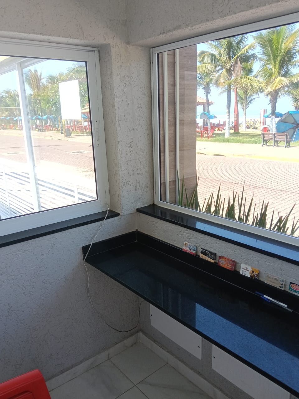 CAS261370 Sobrado em Condomínio Fechado em Itanhaém – 02 ou 03 Dormitórios Frente Mar