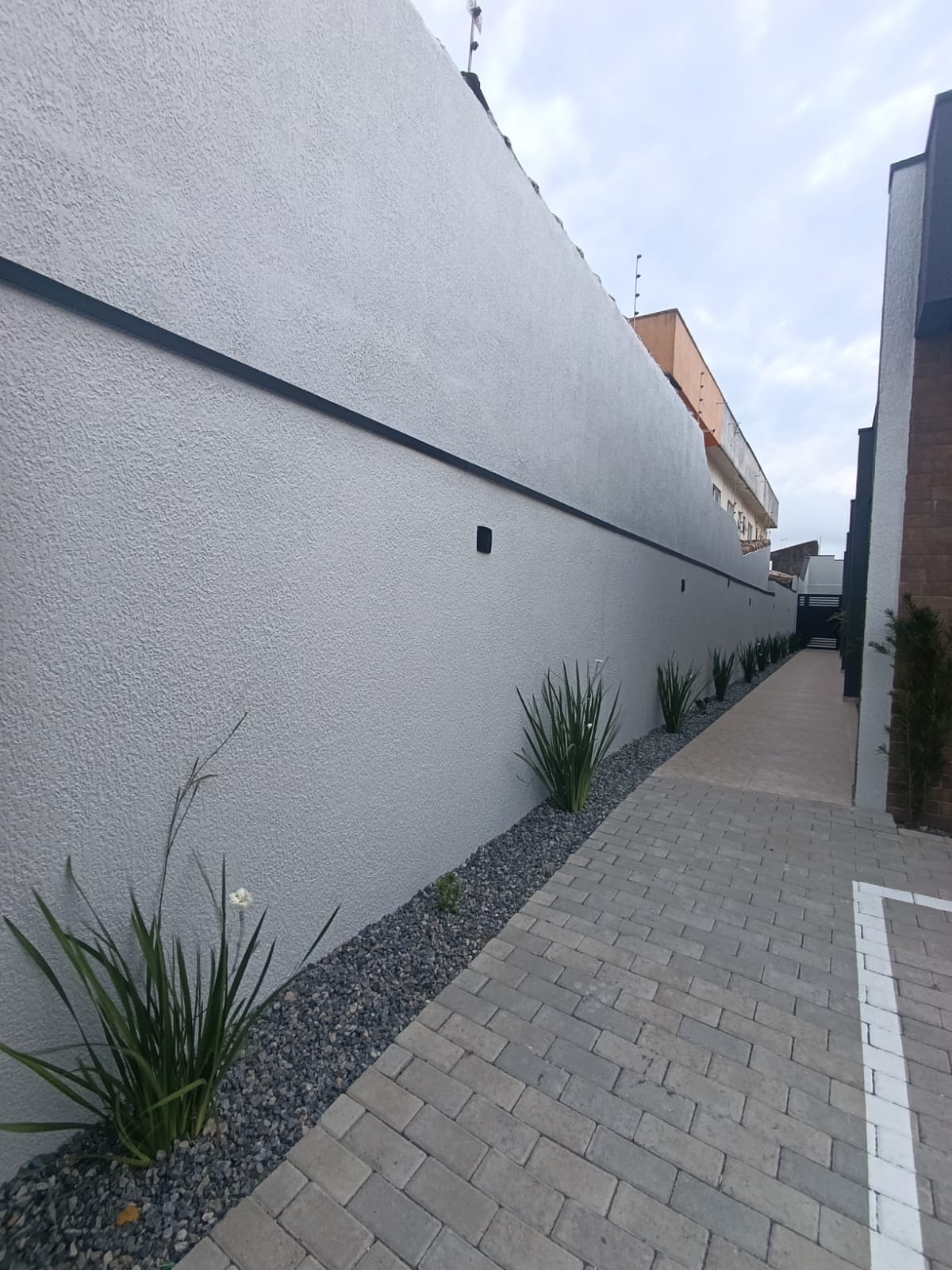 CAS261373 Casa em Condomínio Fechado à Venda em Itanhaém – Frente Mar com Piscina
