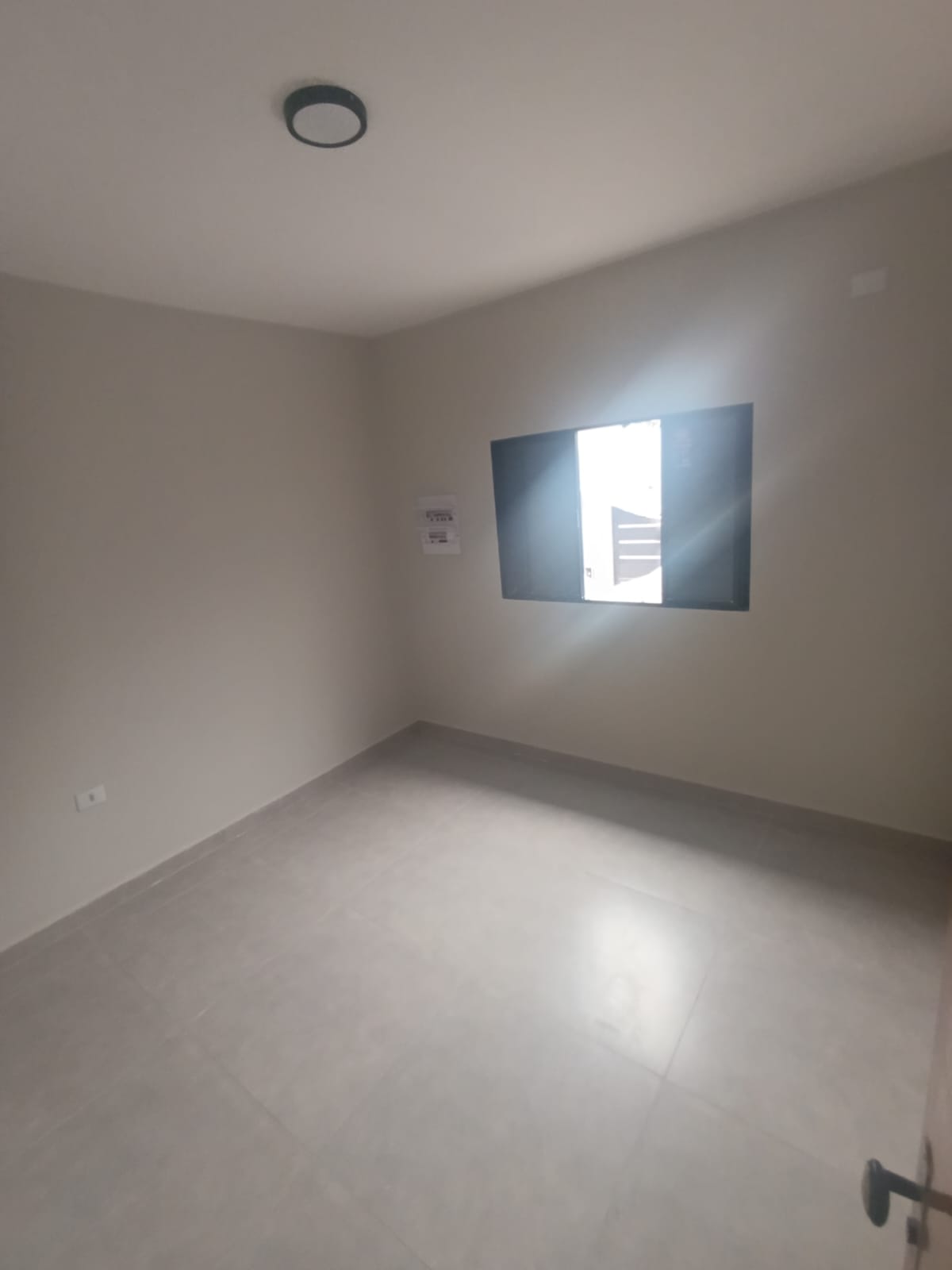 CAS261375 Casa Nova com Piscina e Hidro em Itanhaém – 02 Dormitórios a 100m da Pista