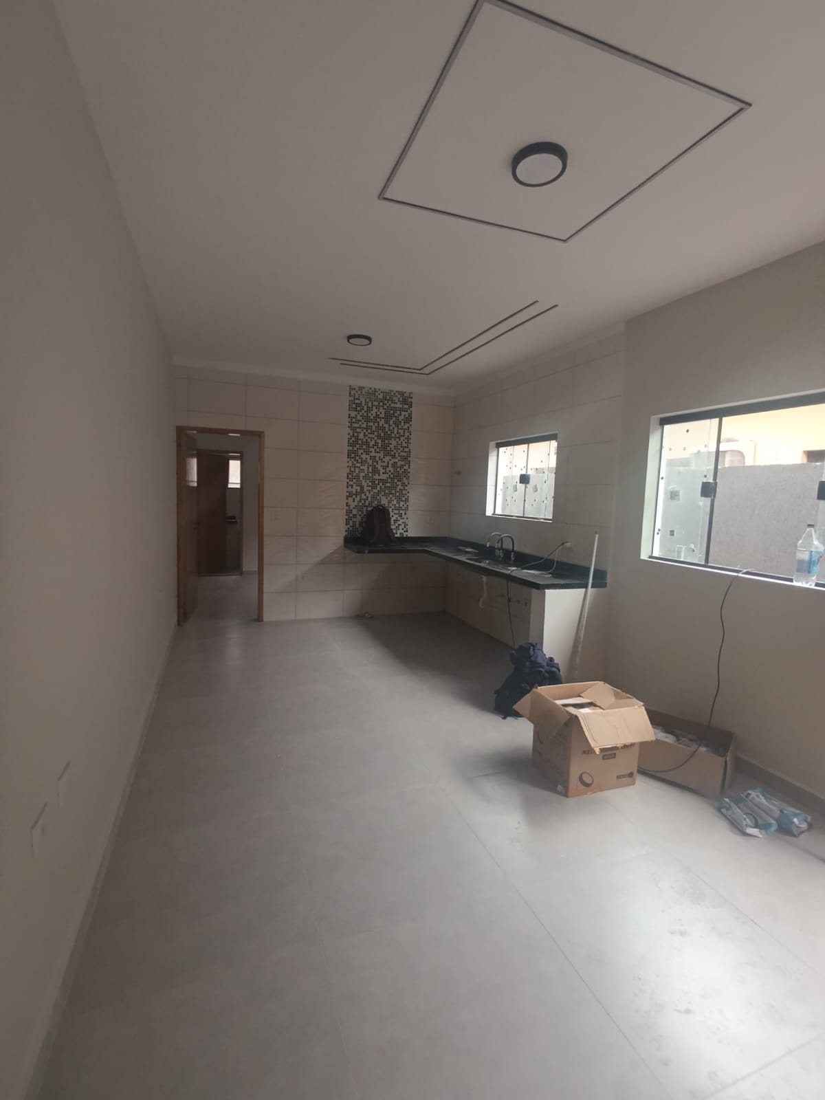 CAS261375 Casa Nova com Piscina e Hidro em Itanhaém – 02 Dormitórios a 100m da Pista