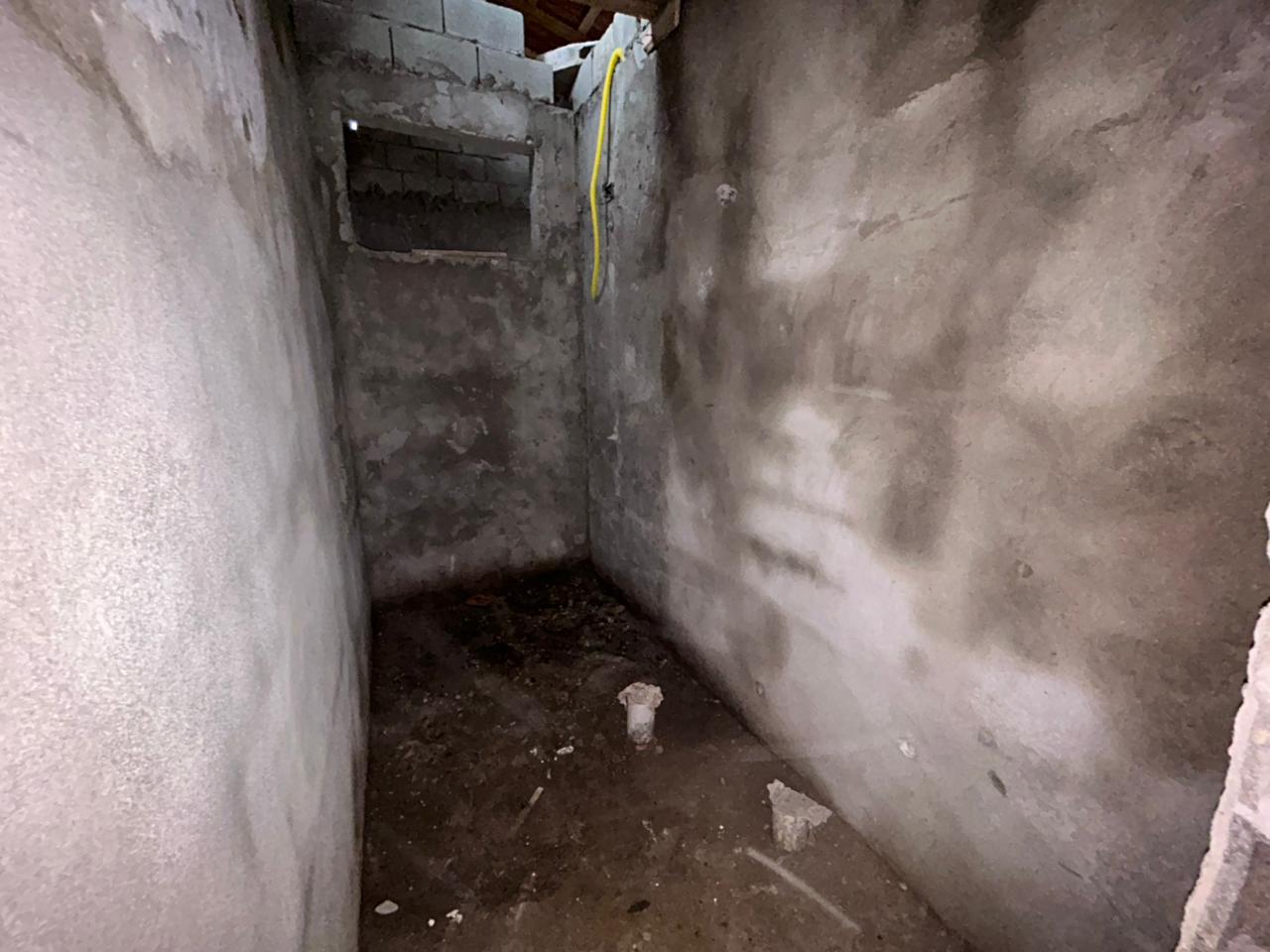 CAS261376 Casa Isolada à Venda em Itanhaém – 02 Dormitórios com Piscina de 6 Metros