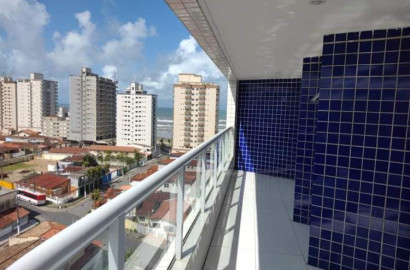 CAS261377 Cobertura à Venda no 08º Andar em Itanhaém – Varanda com Fechamento em Vidro