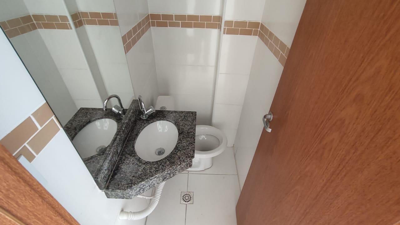 CAS261377 Cobertura à Venda no 08º Andar em Itanhaém – Varanda com Fechamento em Vidro