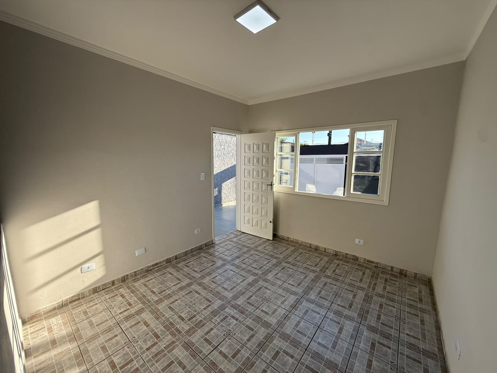 CAS261384 Casa Reformada na Vila Seabra Itanhaém – 02 Dormitórios com Espaço Gourmet