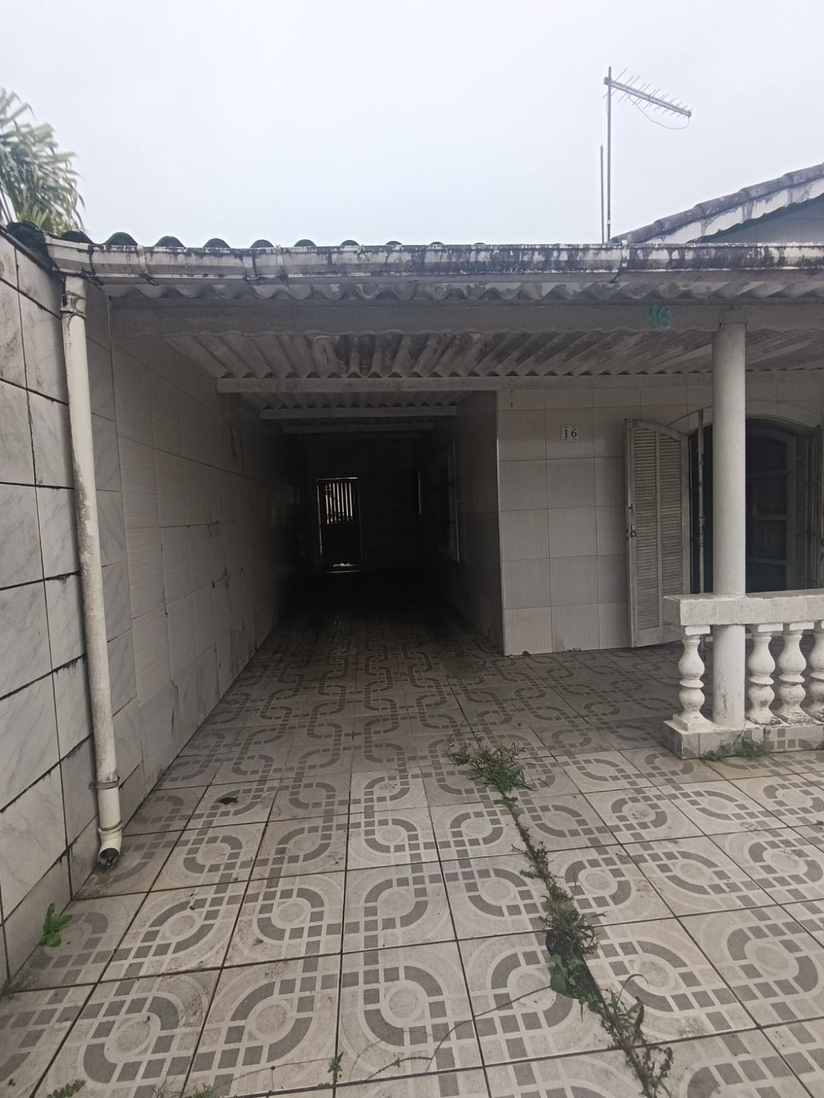 CAS261395 Casa Térrea com Edícula em Itanhaém – 04 Dormitórios a 800m do Mar