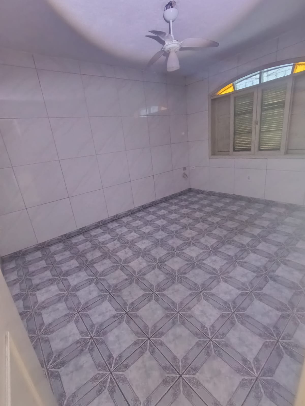 CAS261395 Casa Térrea com Edícula em Itanhaém – 04 Dormitórios a 800m do Mar