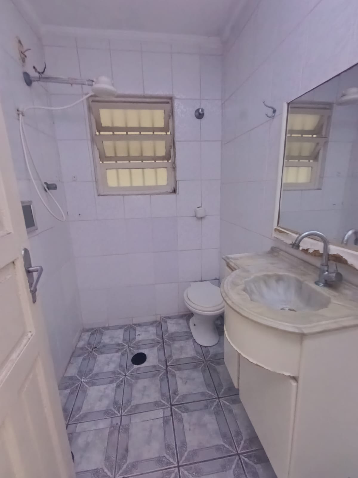 CAS261395 Casa Térrea com Edícula em Itanhaém – 04 Dormitórios a 800m do Mar
