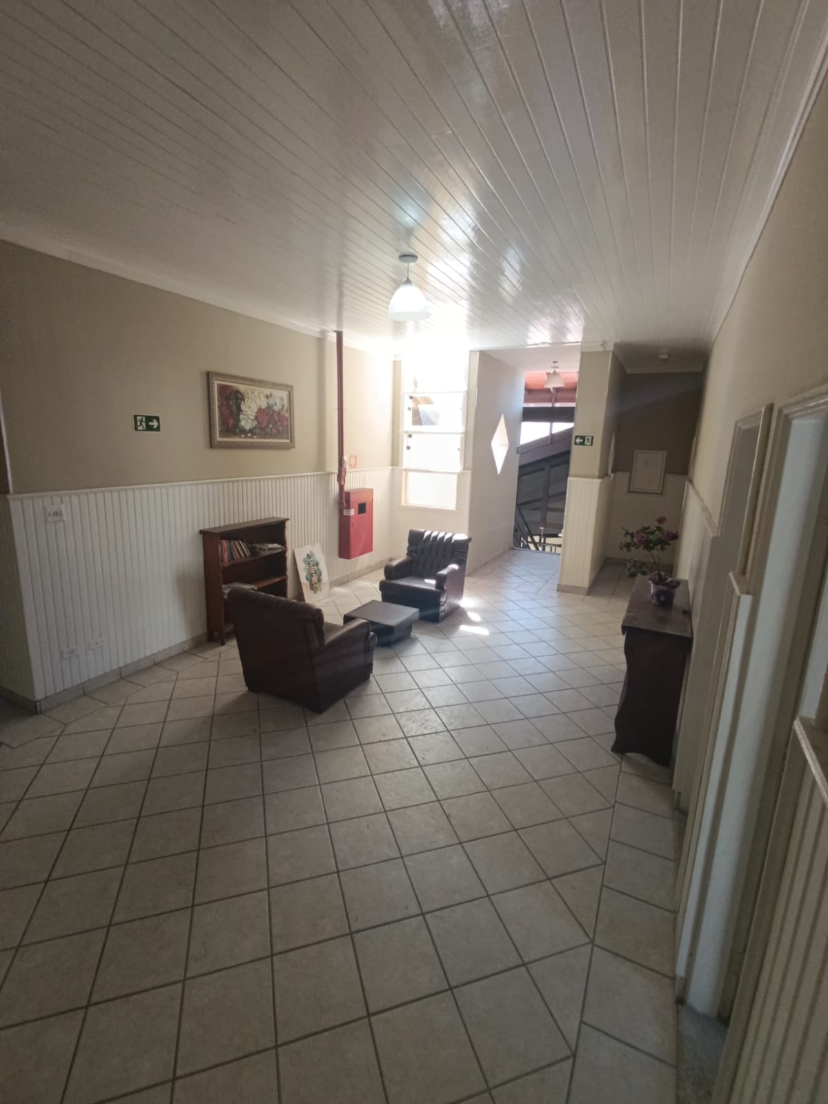 CAS261396 Hotel Pousada à Venda no Centro do Suarão Itanhaém – 18 Apartamentos e Piscina