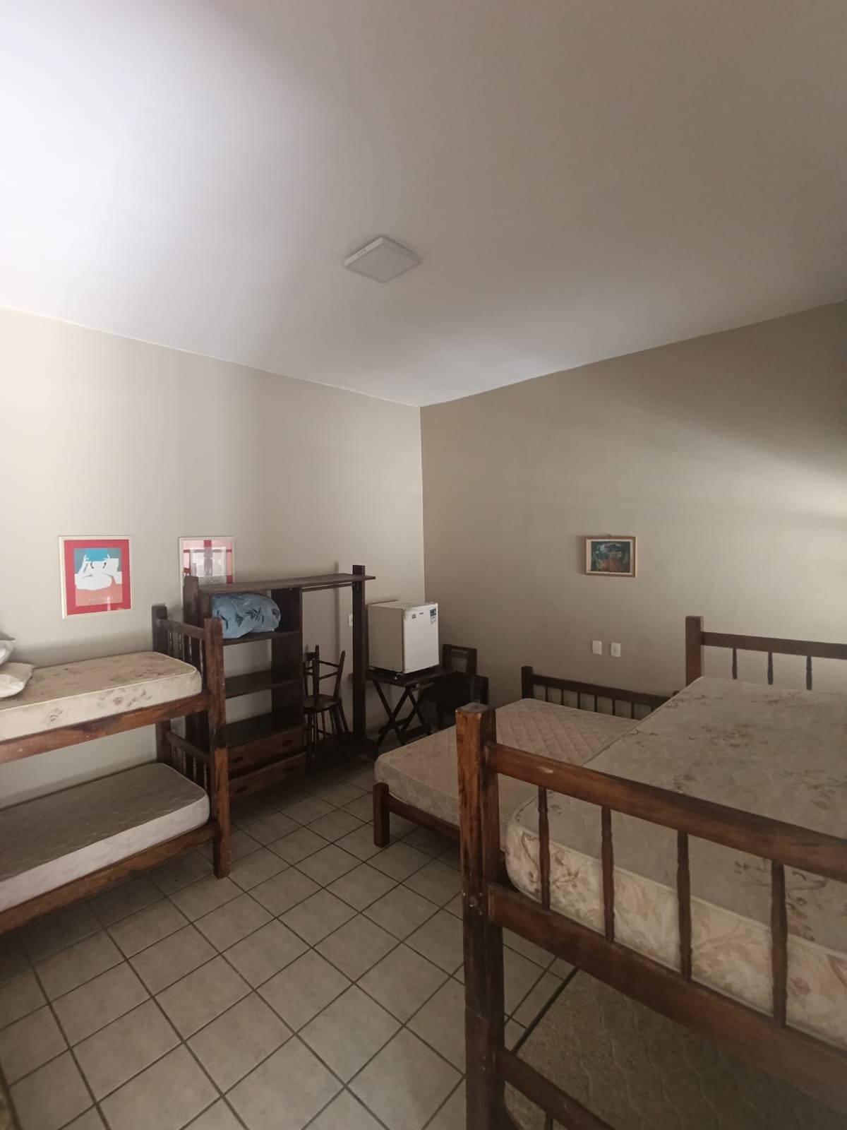 CAS261396 Hotel Pousada à Venda no Centro do Suarão Itanhaém – 18 Apartamentos e Piscina